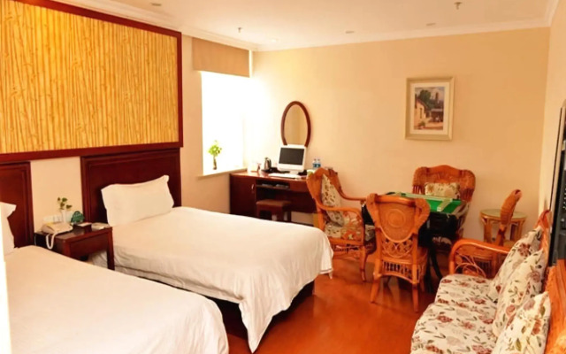 GreenTree Inn Jiaxing Pinghu Zhapu Jiulong Mountain Express  Hotel