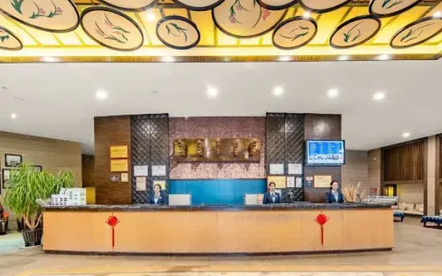 Erhai Bay Holiday Hotel