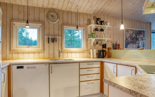 10 Person Holiday Home in Fjerritslev