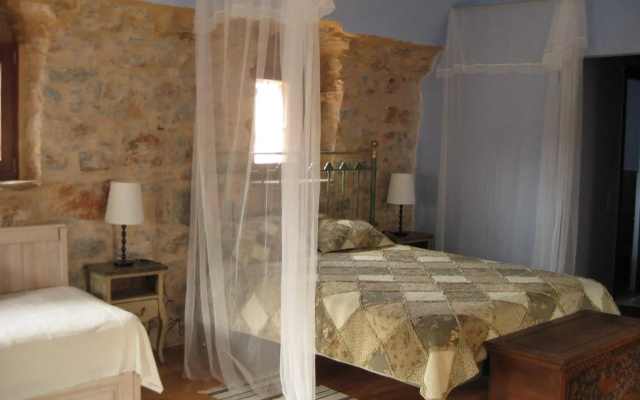 Traditional Hotel Ianthe