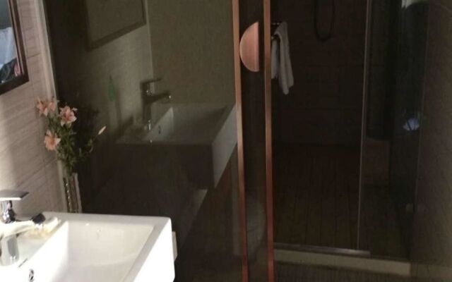 Junquan Boutique Hotel