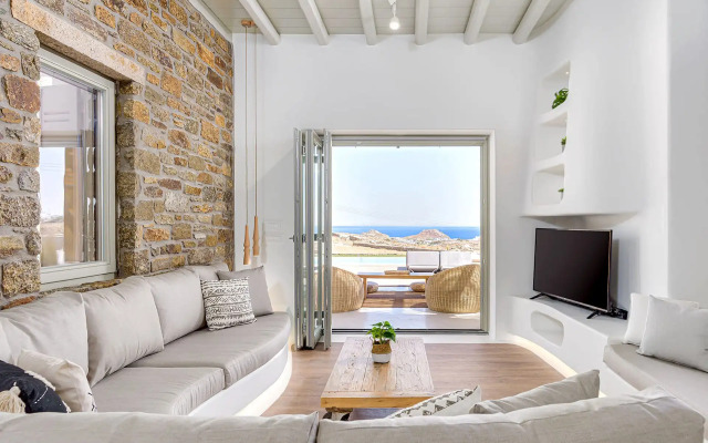 Villa Yasemin on the Rock