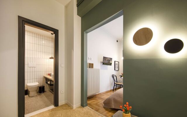 Couple's Getaway by GHH