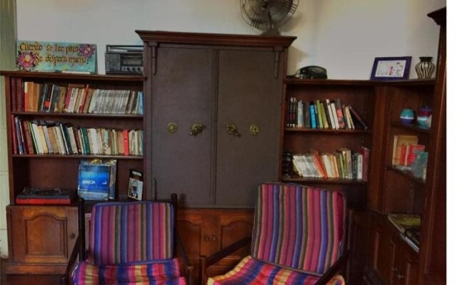 83 Rosario Hostel