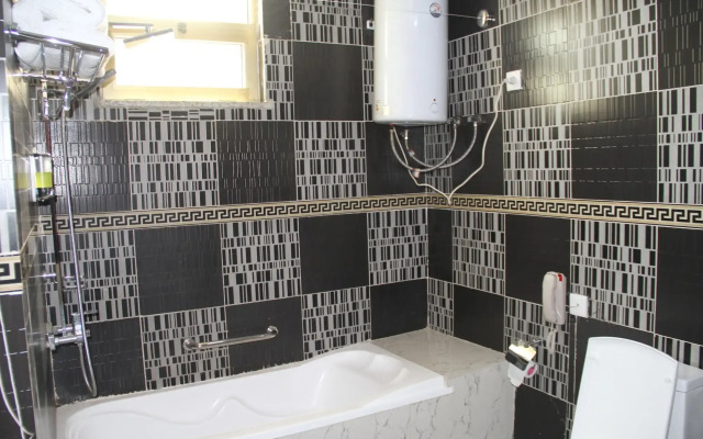 Emmad Apartment Hotel