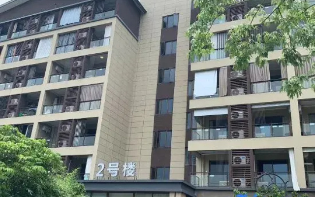 Guangzhou Jinyezi Moon Half Bay Hot Spring Apartment (Jinyezi)