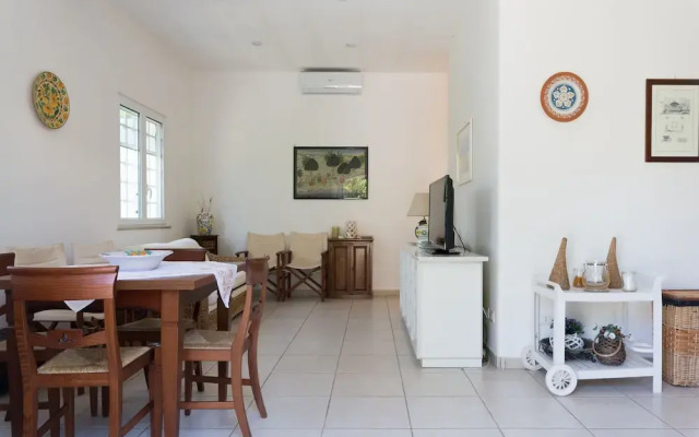 Villa con giardino a Rosa Marina