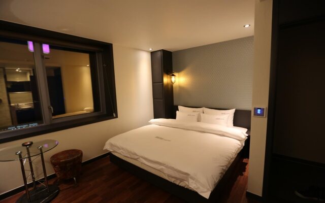 Hotel Mirage