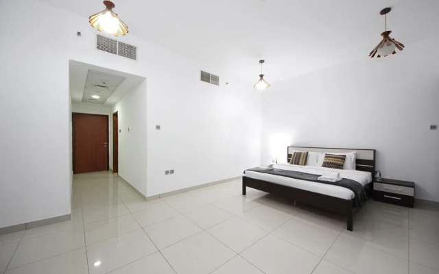 Signature Holiday Home - Marina Pinnacle