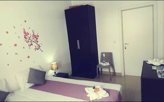 Classic rooms by CmH