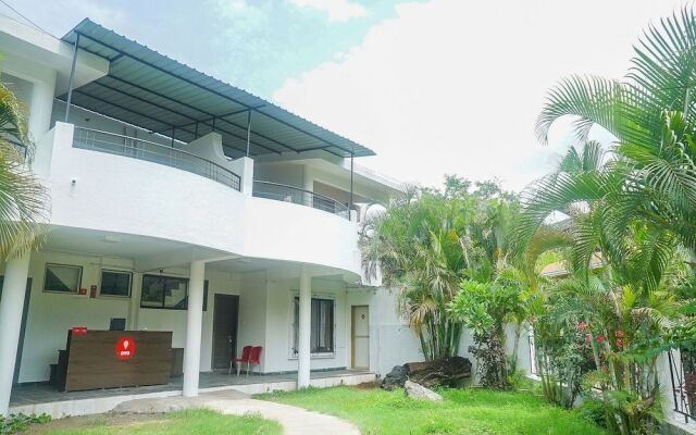 OYO 15399 Olive Villa