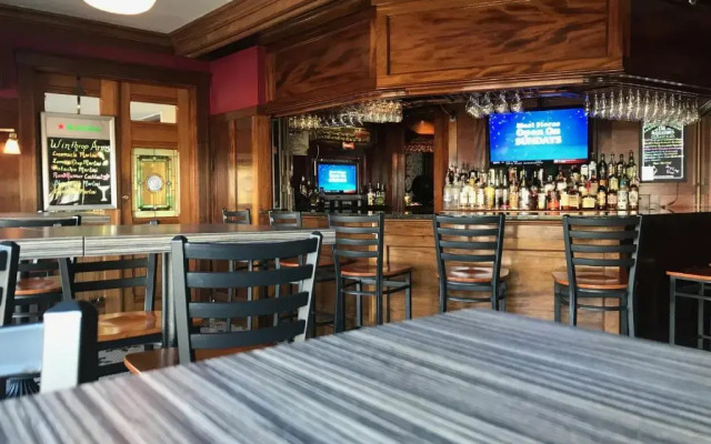 The Winthrop Arms Hotel And Restaurant
