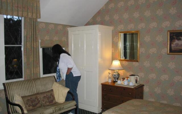 Rylstone Manor