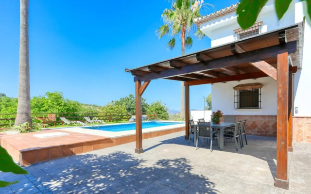 Casa Huerta Alejo Alozaina by Ruralidays