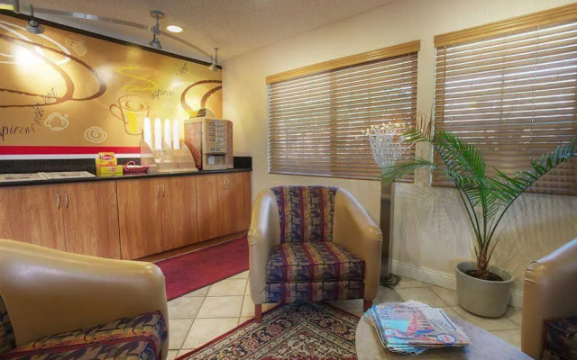 San Jose Airport Inn