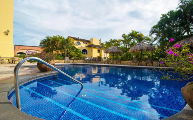 Aparthotel & Suites Villas Del Rio