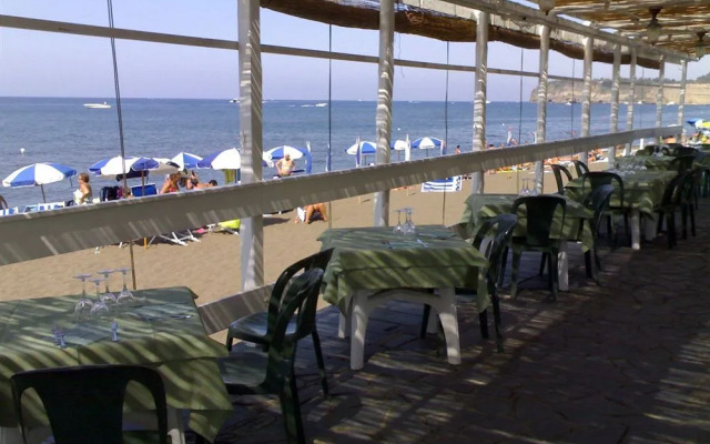 Lido Di Procida Guest House