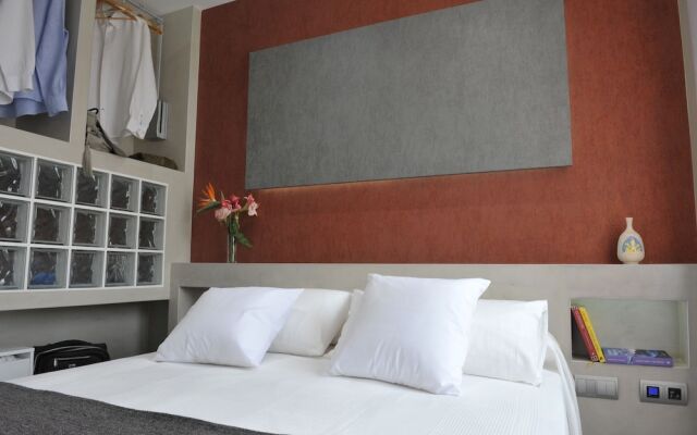 Gaudint Barcelona suites