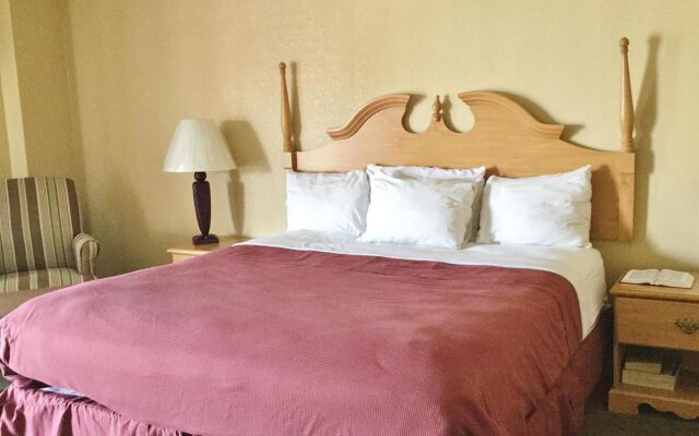 Americas Best Value Inn & Suites Conway