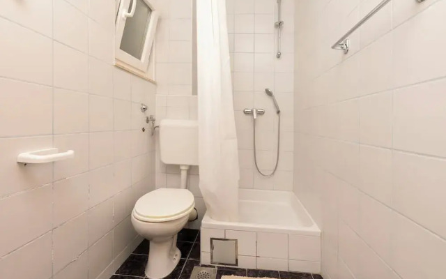 Apartments Villa Milas With Pool