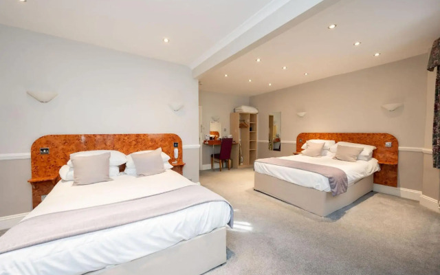 The Lanes Hotel