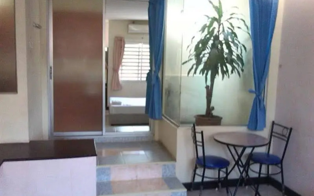 Lopburi Garden Resort