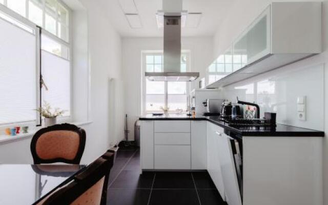 First Wohnen GmbH