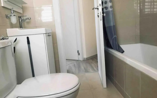 2 BDR Nitza appartment with balkony