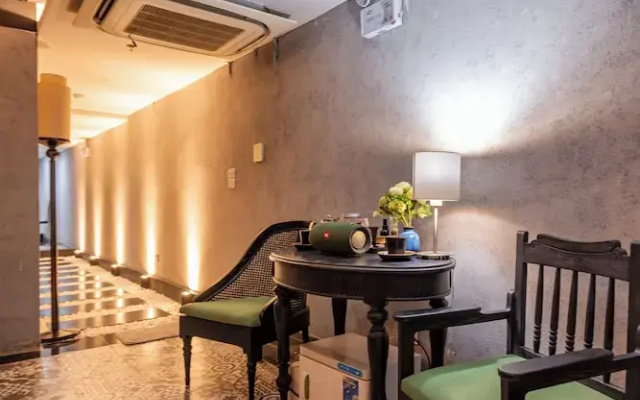 Hanoi Indochine Premium