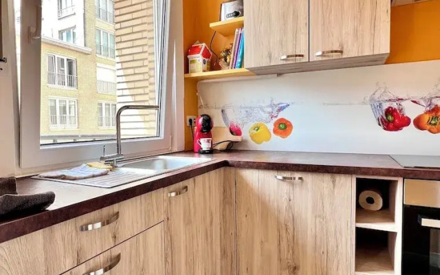 Beachfront & Sea View Sleeps 6