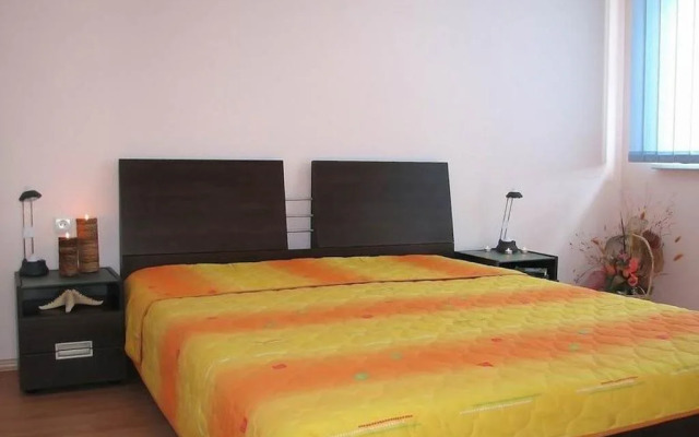 Messambria Fort Noks Beach Apartments