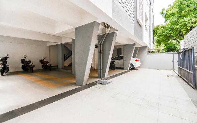 FabHotel Habitat Tingre Nagar