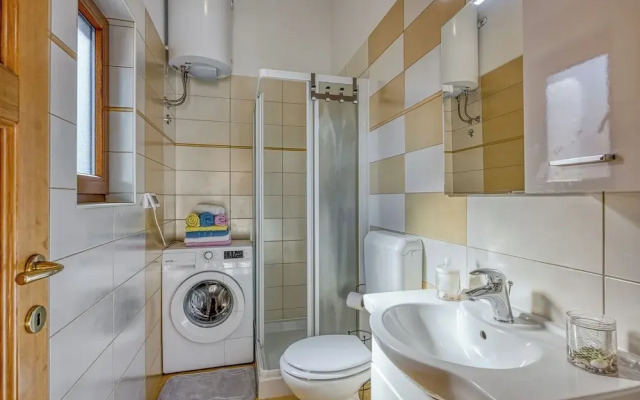 Apartment Jakara 4
