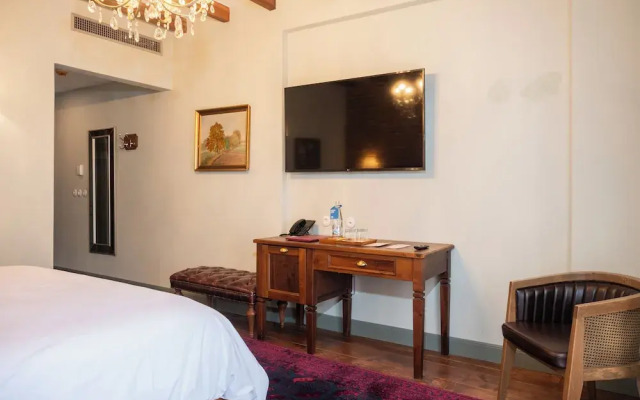 Vila Ebel Hotel Pool & Spa