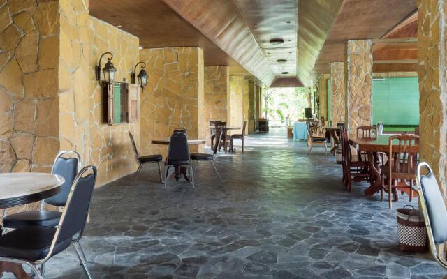 Khao Yai Country Hill Resort