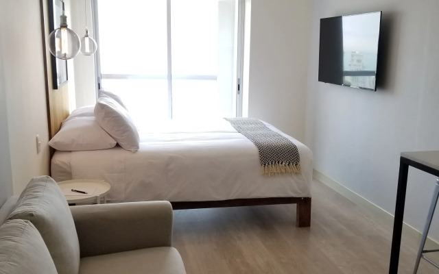 Modern Lofts in Grau Building by Wynwood-House