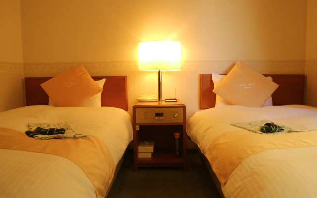 Plaza Hotel Tosu