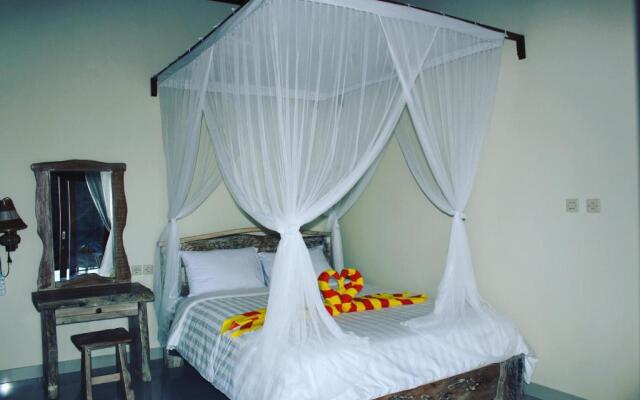 Bamboo Bali Hill Bungalows