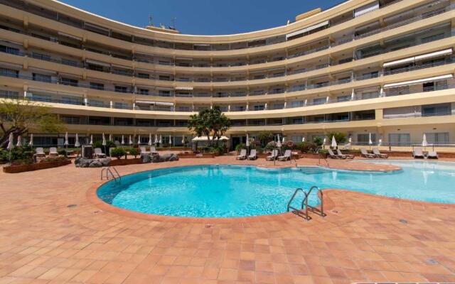 Santa Maria 105 - Two Bed with sea views