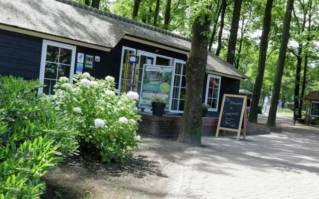Charming Lodge in Staphorst With Pool Access