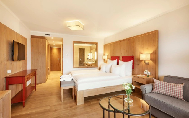Hotel Auf der Gsteig GmbH