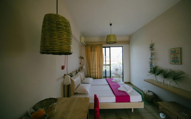 Gorgona Studios and Apartments