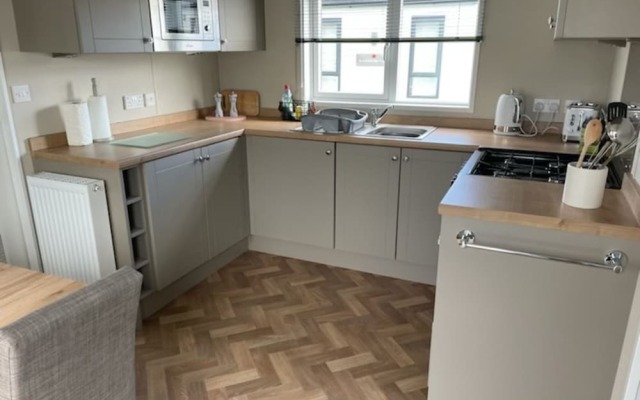 Abingdon 31 Lodge With Hot Tub