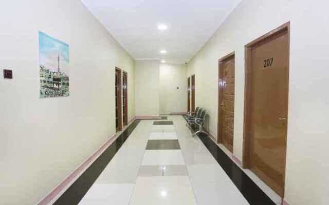 Spot on 2358 Aster Homestay