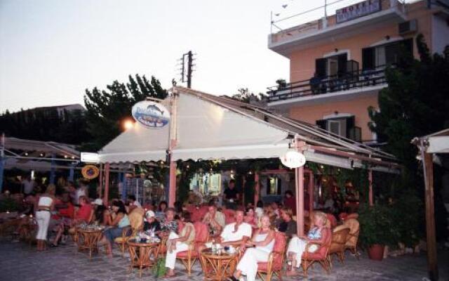 Hotel Dolphin
