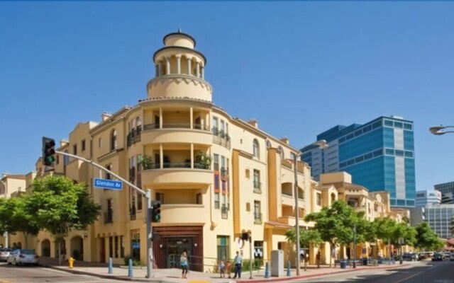 Glendon Westwood #2189 - 1 Br Home