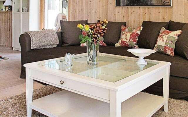 Charming Holiday Home in Gilleleje Near Ocean
