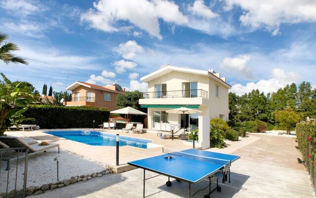 Villa Silverline