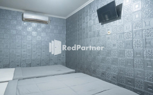 OYO 2669 Crown Residence
