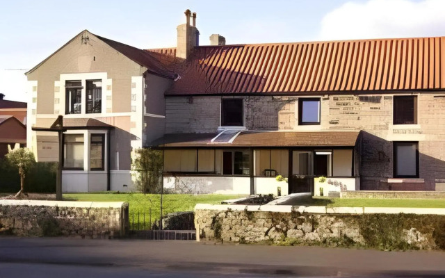 Wyndgrove House